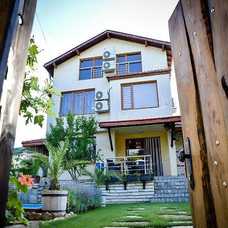 Villa Komitata-Pool And Jacuzzi บัลชิค ภายนอก รูปภาพ